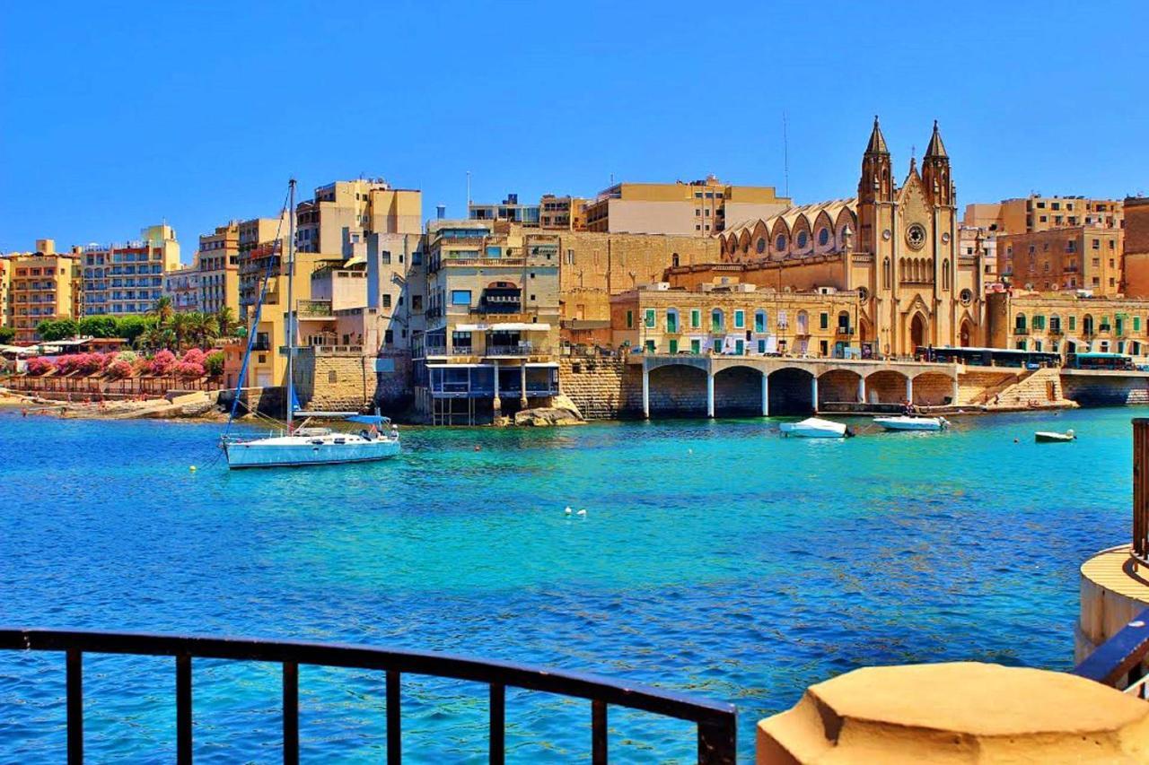Modern 2 Bedroom Maisonette in Central Sliema Buitenkant foto